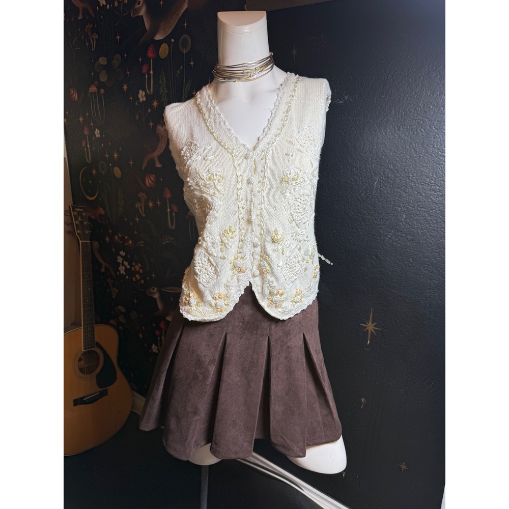 Private Collection Carolina Colours Floral Embroidered Knit Vest Cream Medium